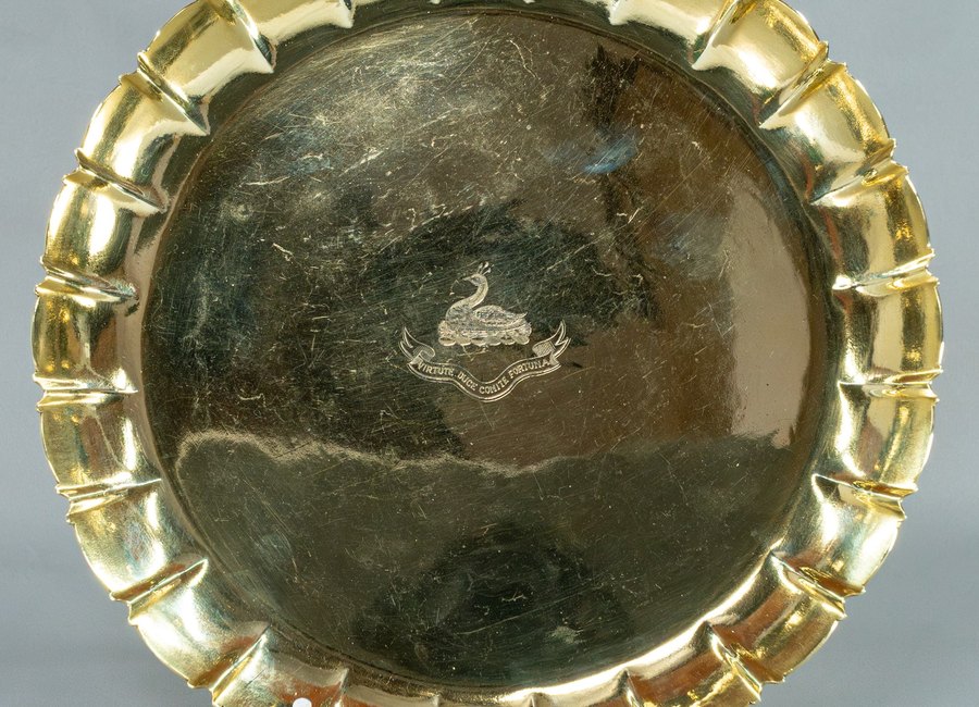 A gold dish valued by Henry Aldridge